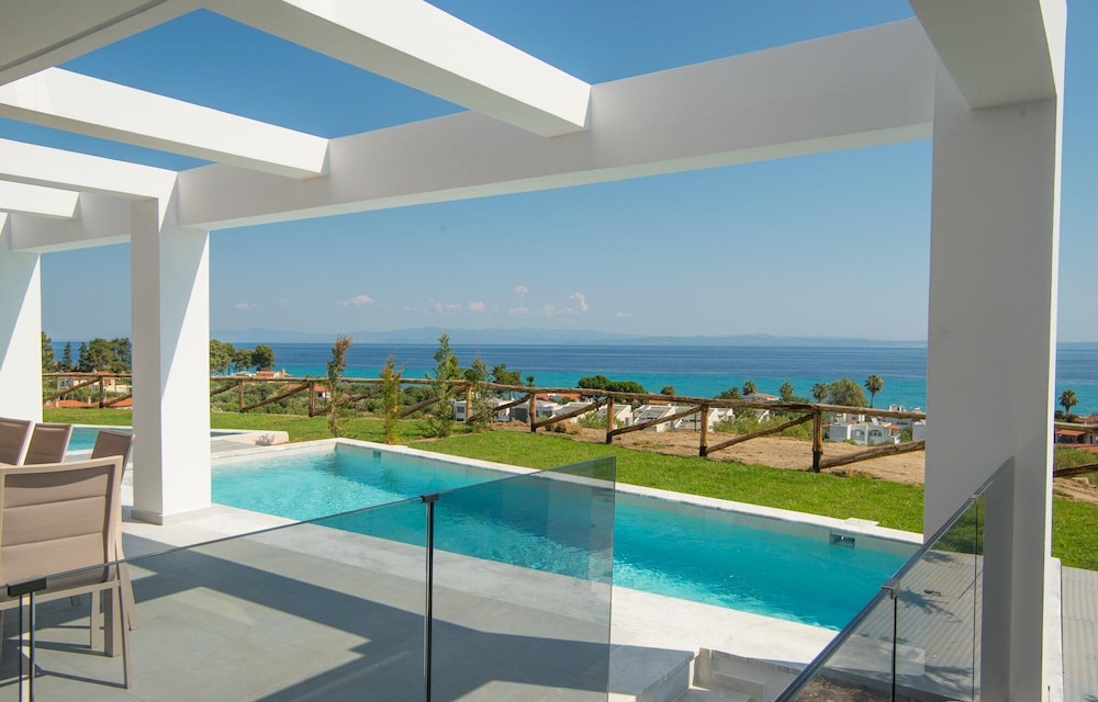 Sunrise Villas Collection