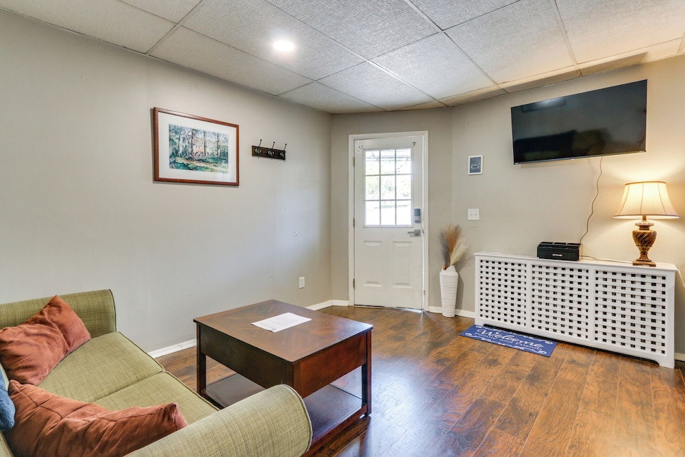 14 Mi to Black Moshannon! Pet-friendly Apartment