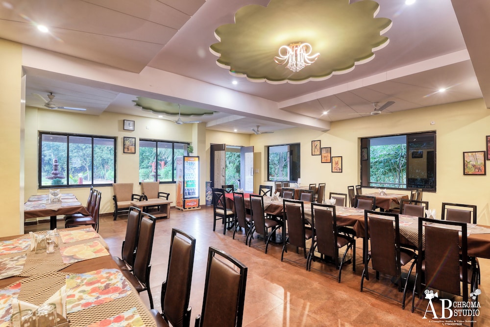 Tiger King Resort