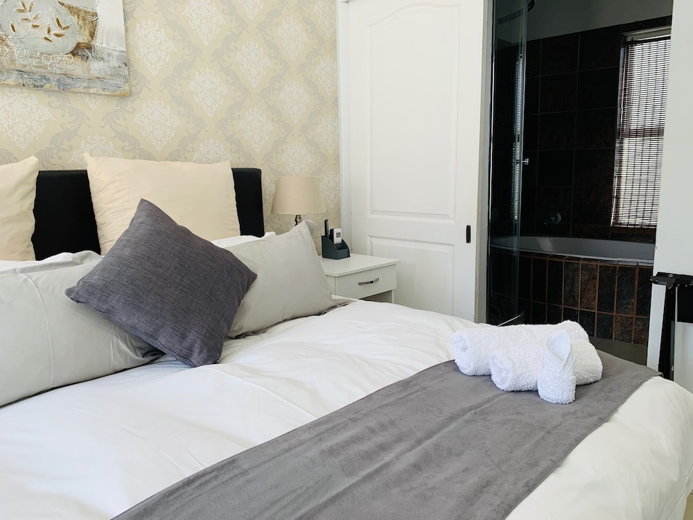 Abington Manor - Fish Hoek Guesthouse