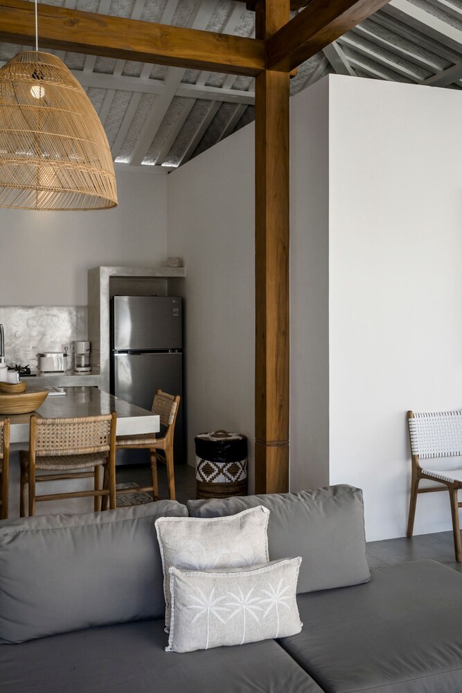 Villa Makena by Alfred in Bali - Stunning Tropical 6BD Villa Near the Beach