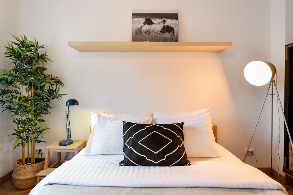 Homey - Strada Blanari 11 view 4