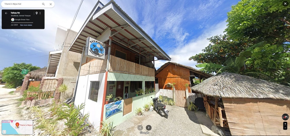 Titanic's Nipa Huts by Hiverooms