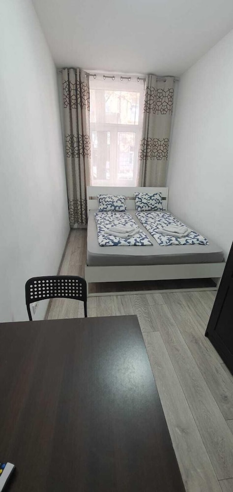 Spacious 5BR Apt 6 to Min Enkplatz