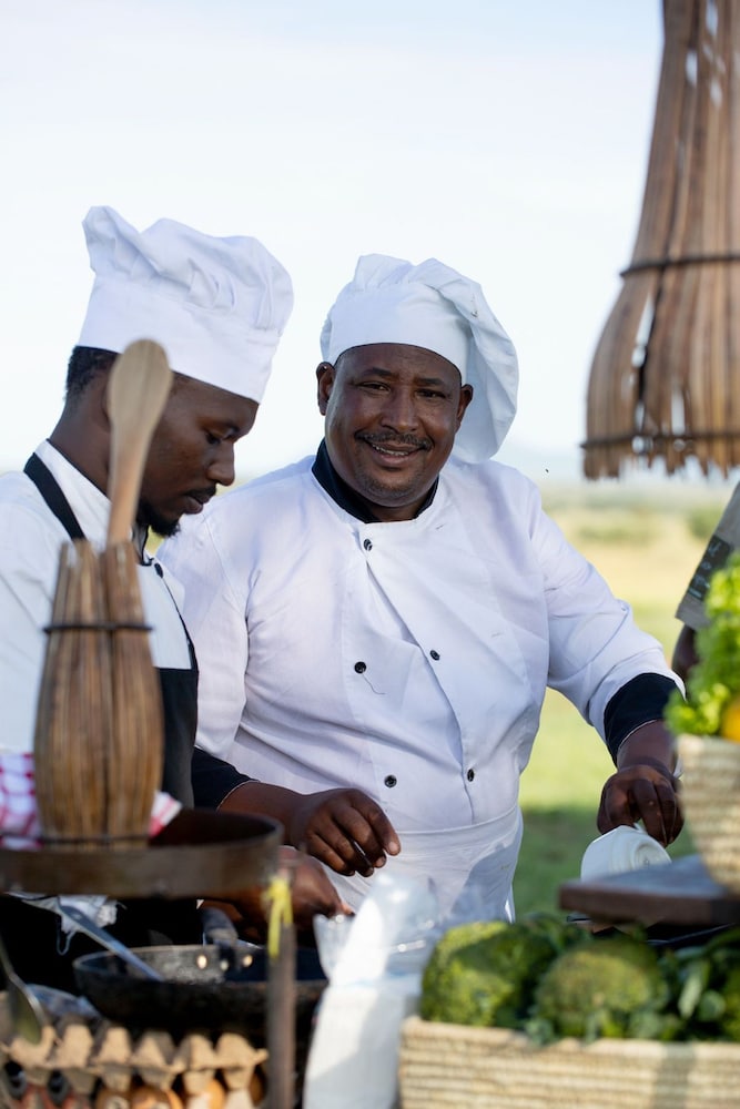 Pumzika Luxury Safari Camp - East Africa Camps