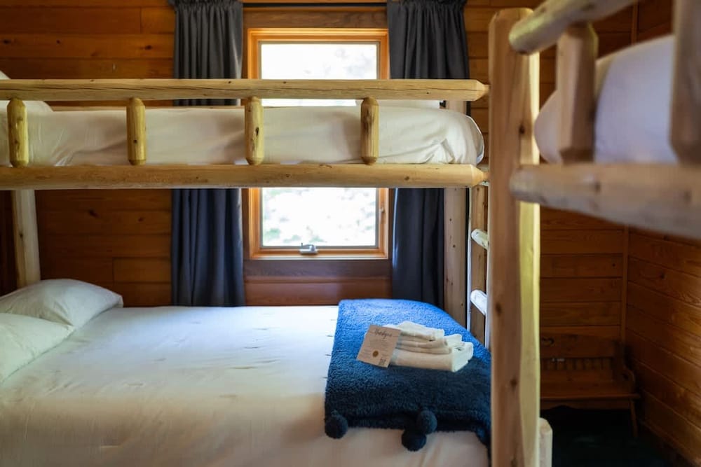 Love Afton Cabin - Family Home