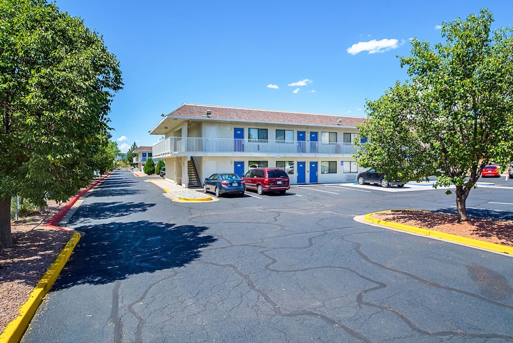 Motel 6 Pueblo, CO - I-25