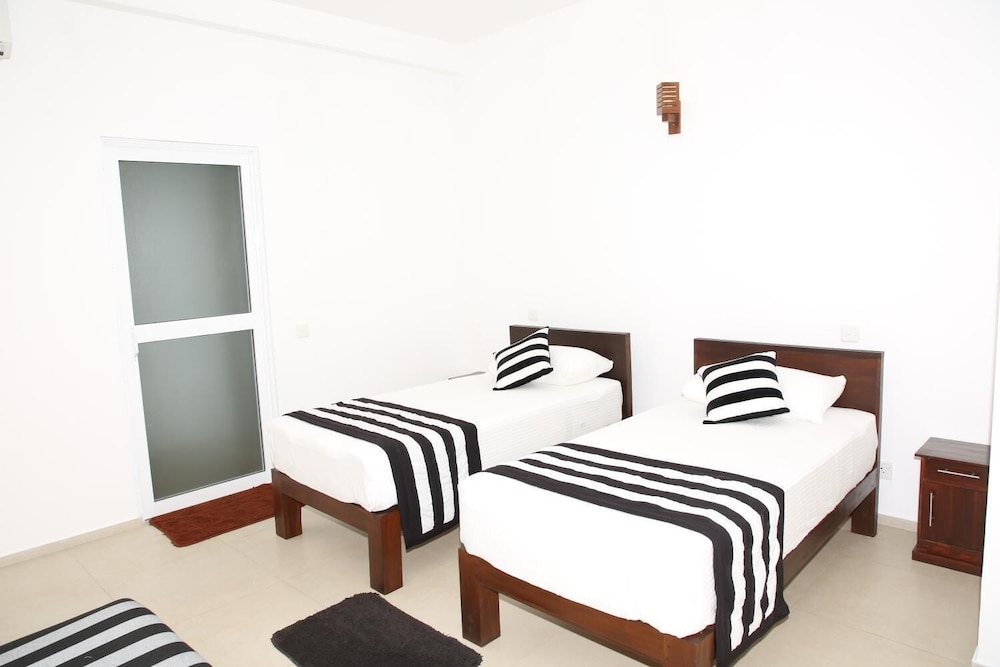 OYO 265 Shimada Villa