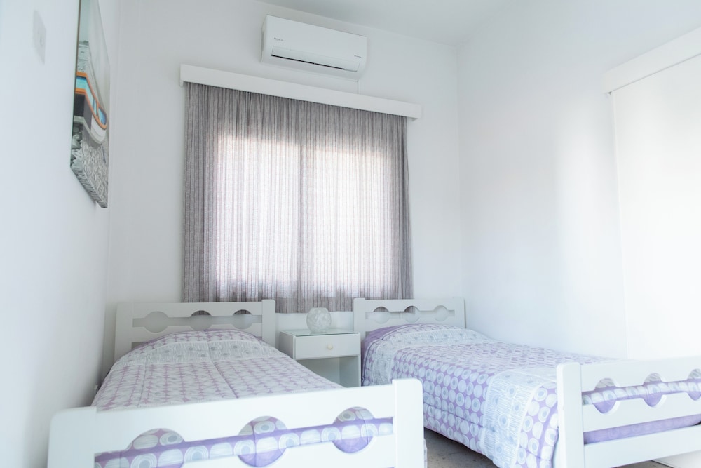 Themis Apartments