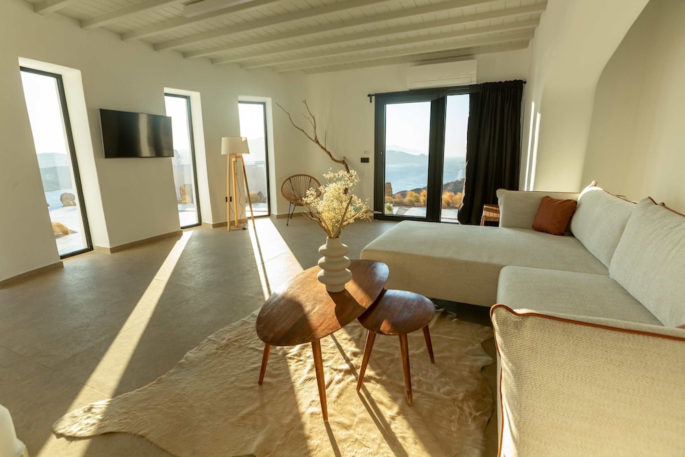 HoM Mykonos Sea View Villa With Private Pool