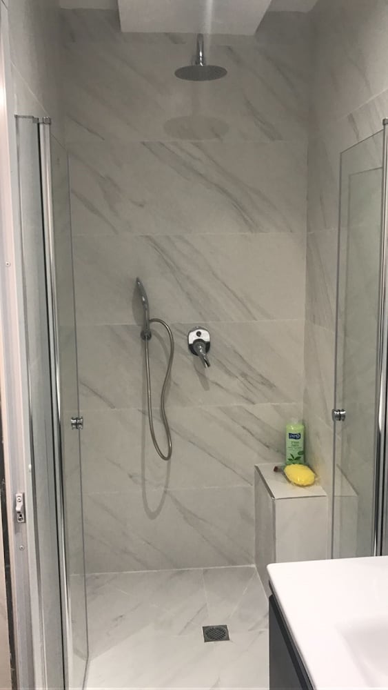 Luxury Suites