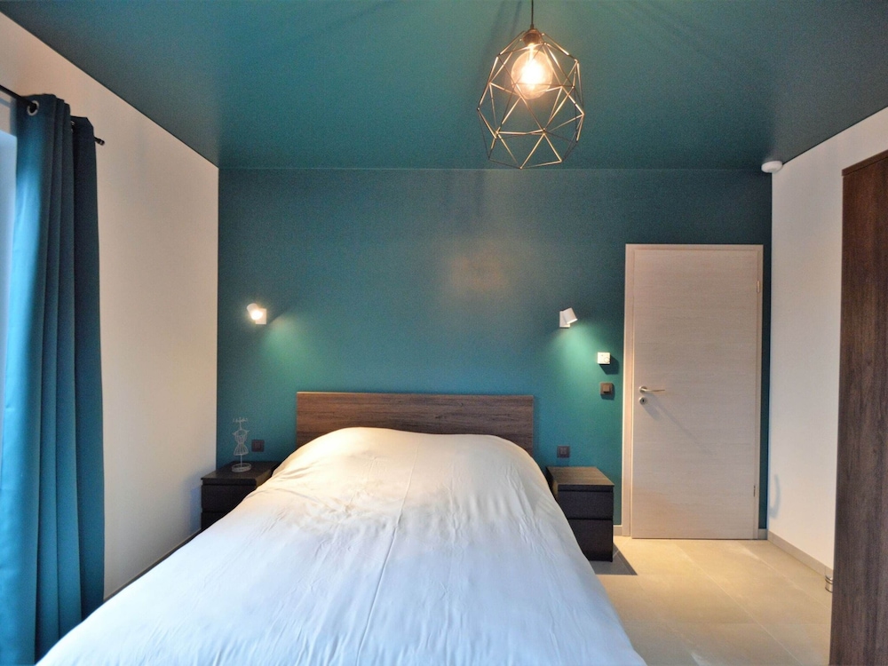 Holiday Home in Beauraing With Fenced Garden