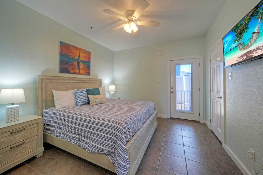 Sleeps 10 Two Condos. Pet-friendly + Beach Access