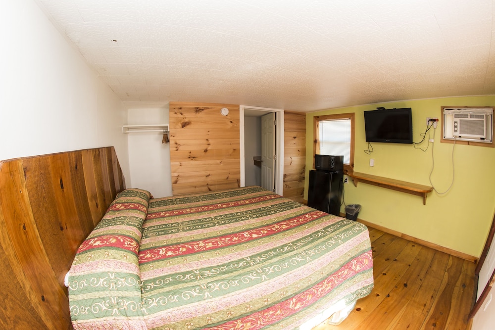 King Hendrick Motel
