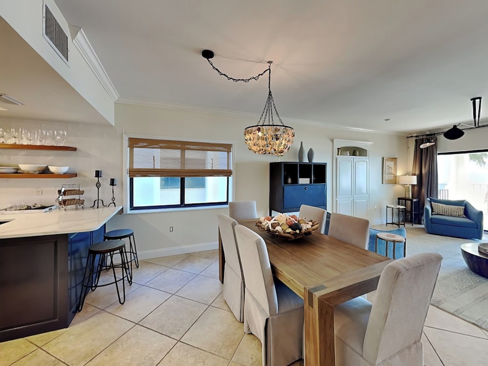 Shipwatch Surf & Yacht #301D by Southern Vacation Rentals