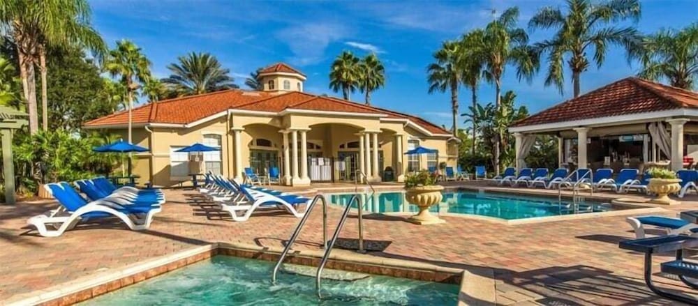Southern Comfort Private Pool/spa Near Disney! 6 Bedroom Villa
