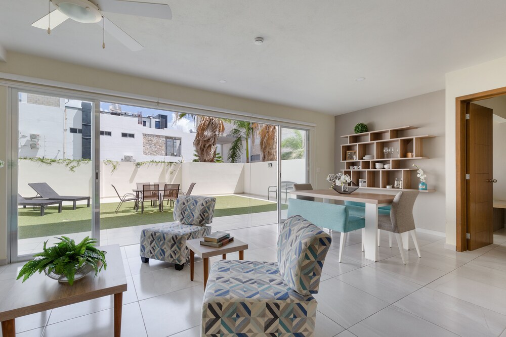 Luxury 2 Bedroom Apartments
