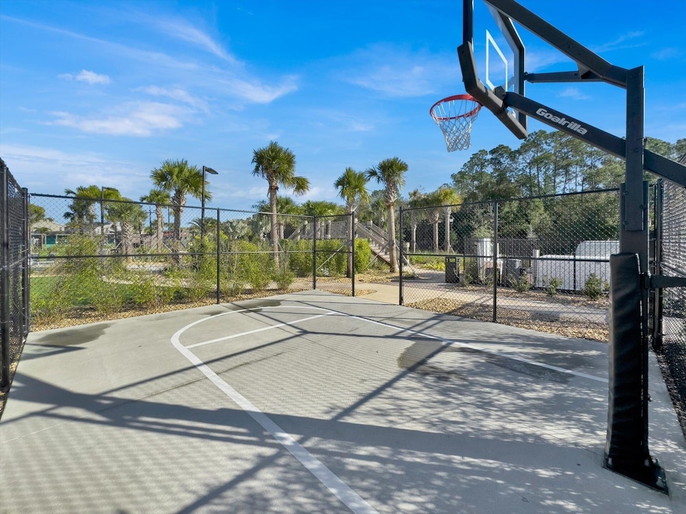 Storey Lake Resort 5 Bedroom Townhome Pet Friendly 5 Townhouse