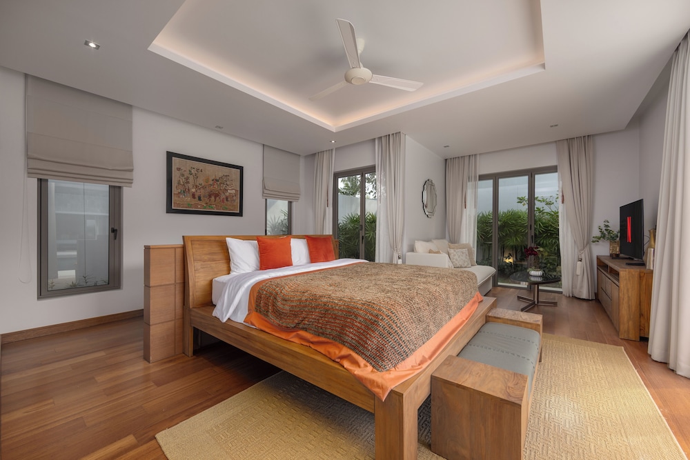 3BR Pool Villa Mana at Anchan Tropicana
