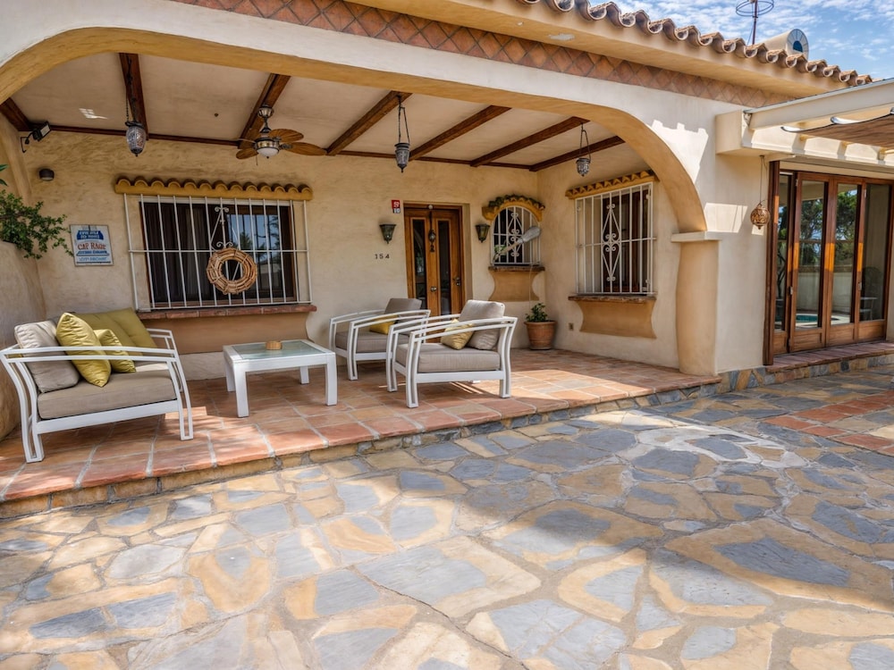 Villa Luna in Estepona