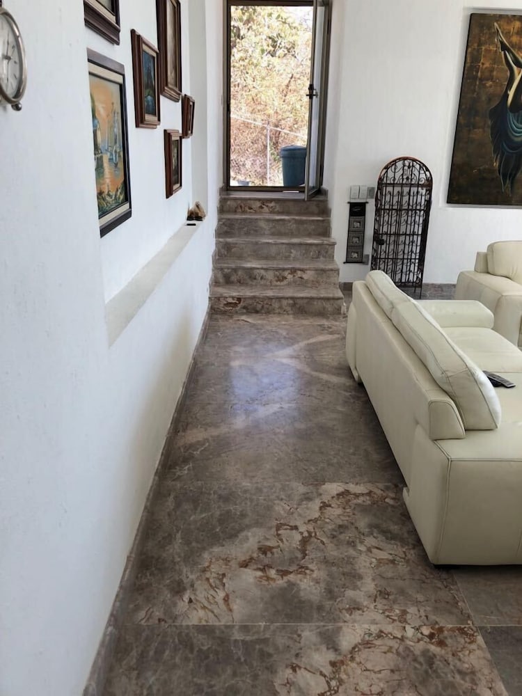 Casa blanca view 2