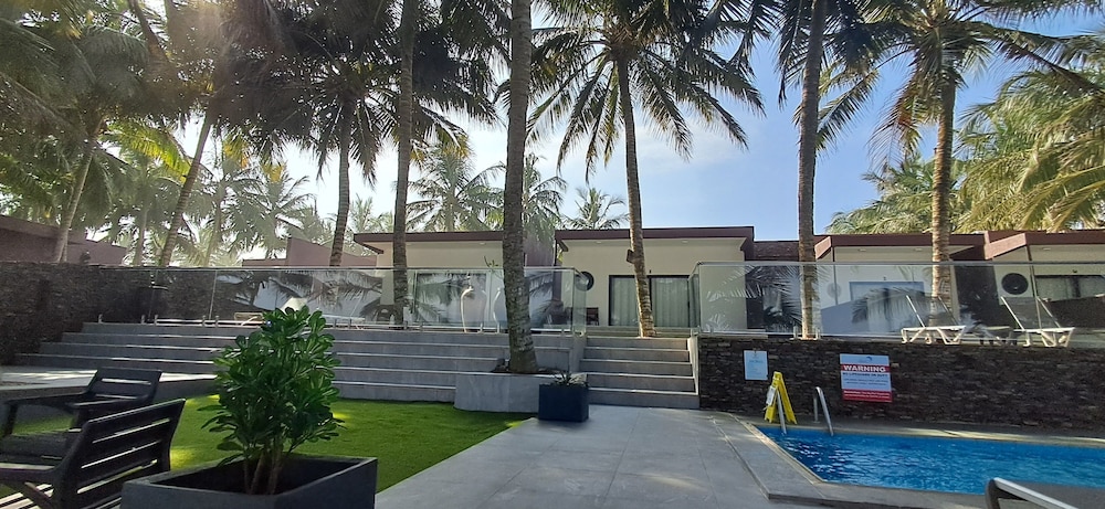 THE BIG BLUE RESORT AND SPA
