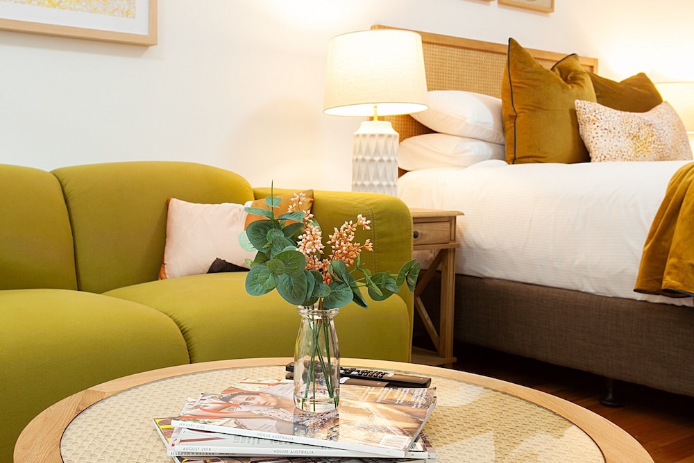 Leafy and Tranquil Inner West Studio Apartment