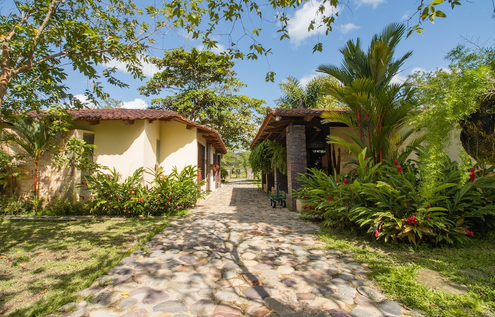 Hacienda Boutique