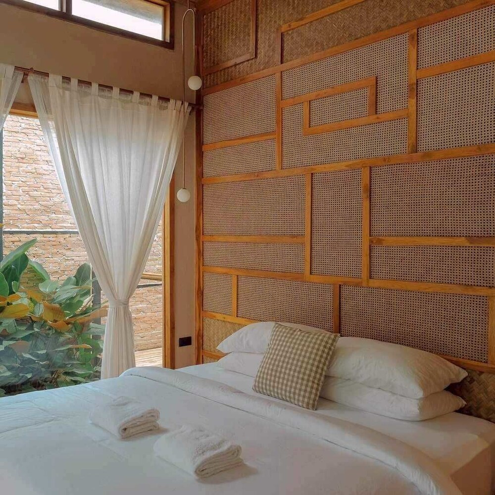 Lomhaijai Homestay