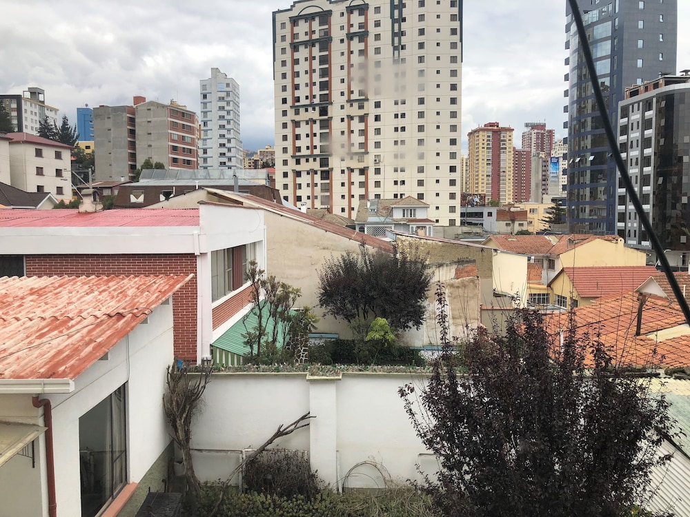 Casa Skyways B&B