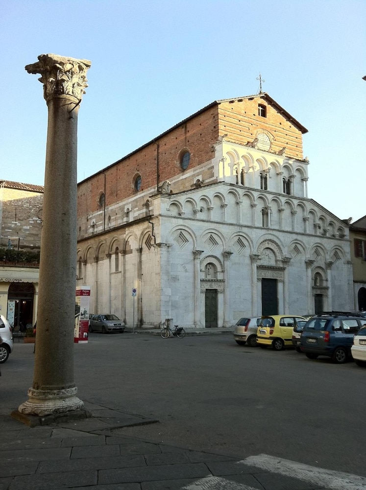 Photo 64