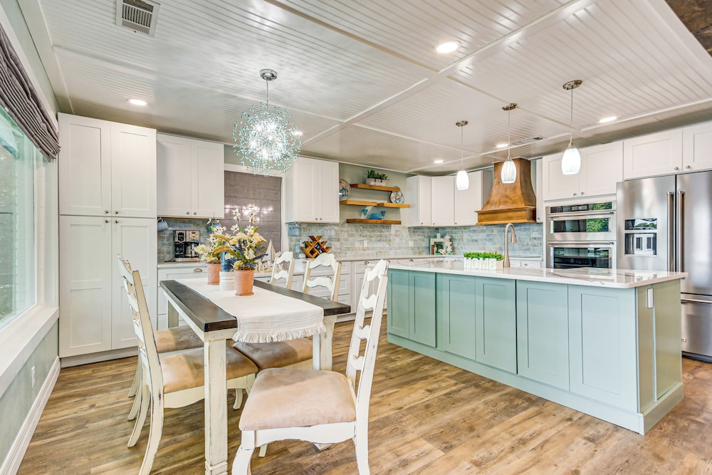 Bayfront Milton Retreat With Dock & Game Room