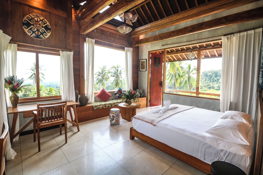 Villa OMantra Home Bali view 3