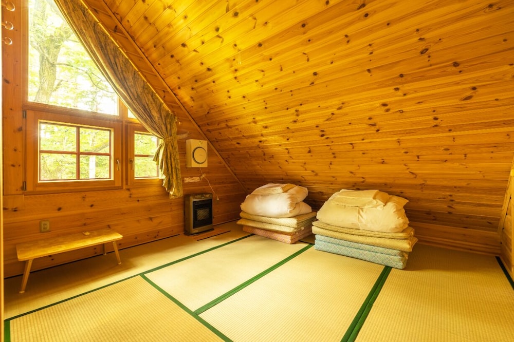 Reposer Hakuba