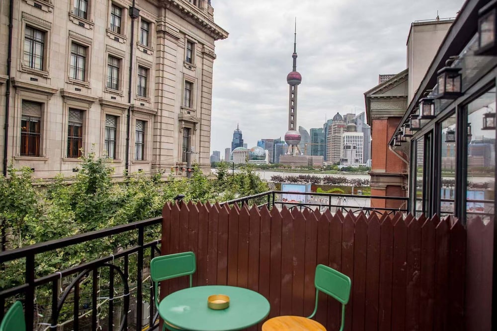 Shanghai Bund City Union Apartment