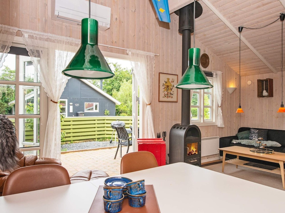 4 Person Holiday Home in Hemmet