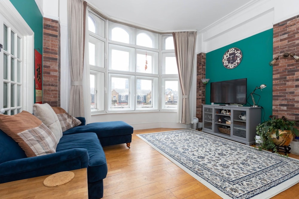 Central 2 Bedroom Apartment Near Old Street