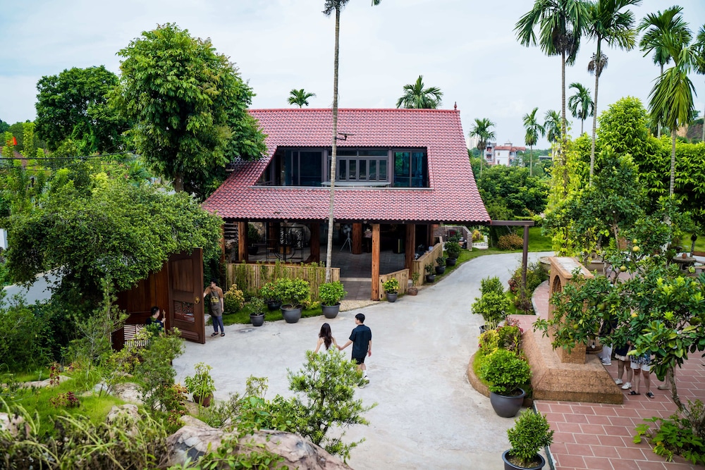 Kovie Hoa Lac Xanh Resort