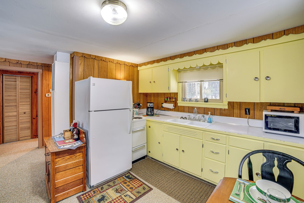 Ice Fish & Snowmobile: Riverfront Manistique Cabin