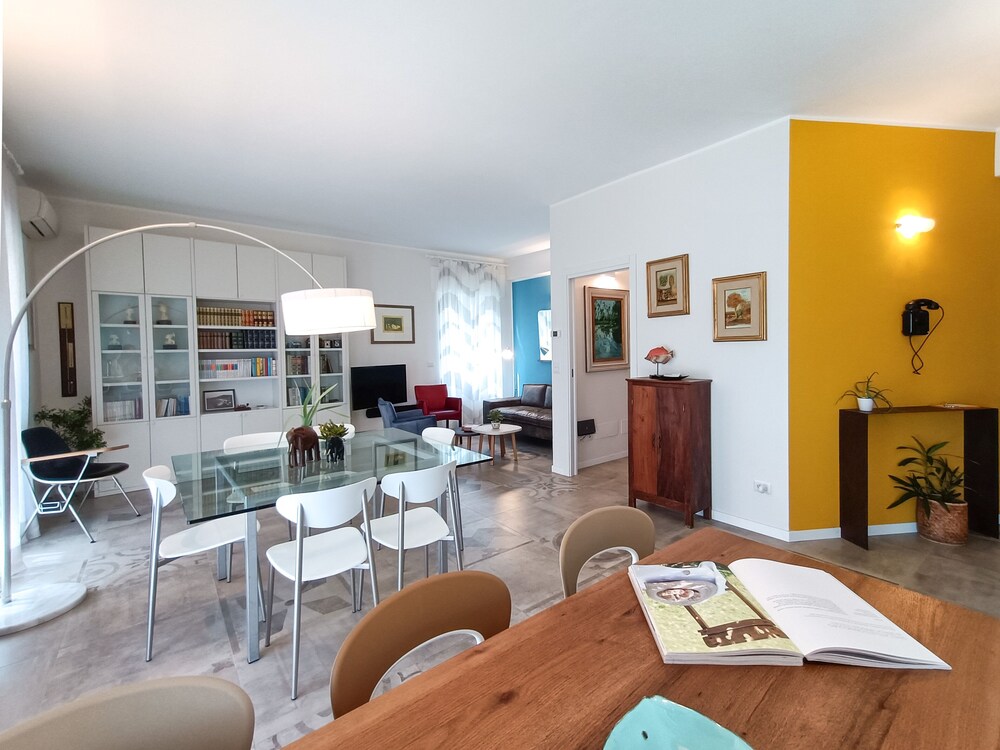 JOIVY Bright Flat W/2 Balconies & Sea View photo 2