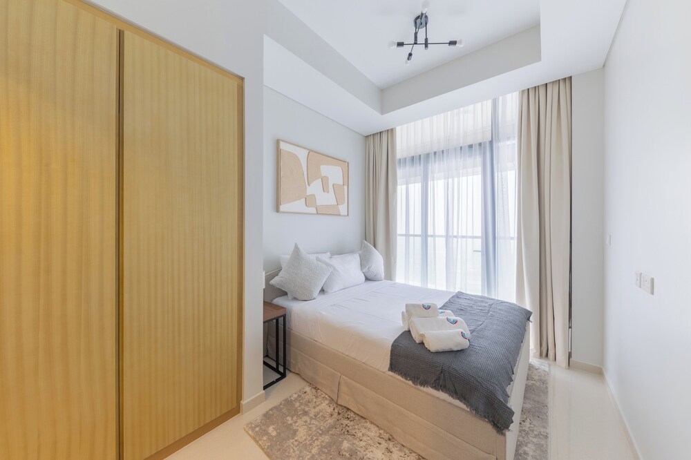 Cozy 2BR in Business Bay Aykon Tower