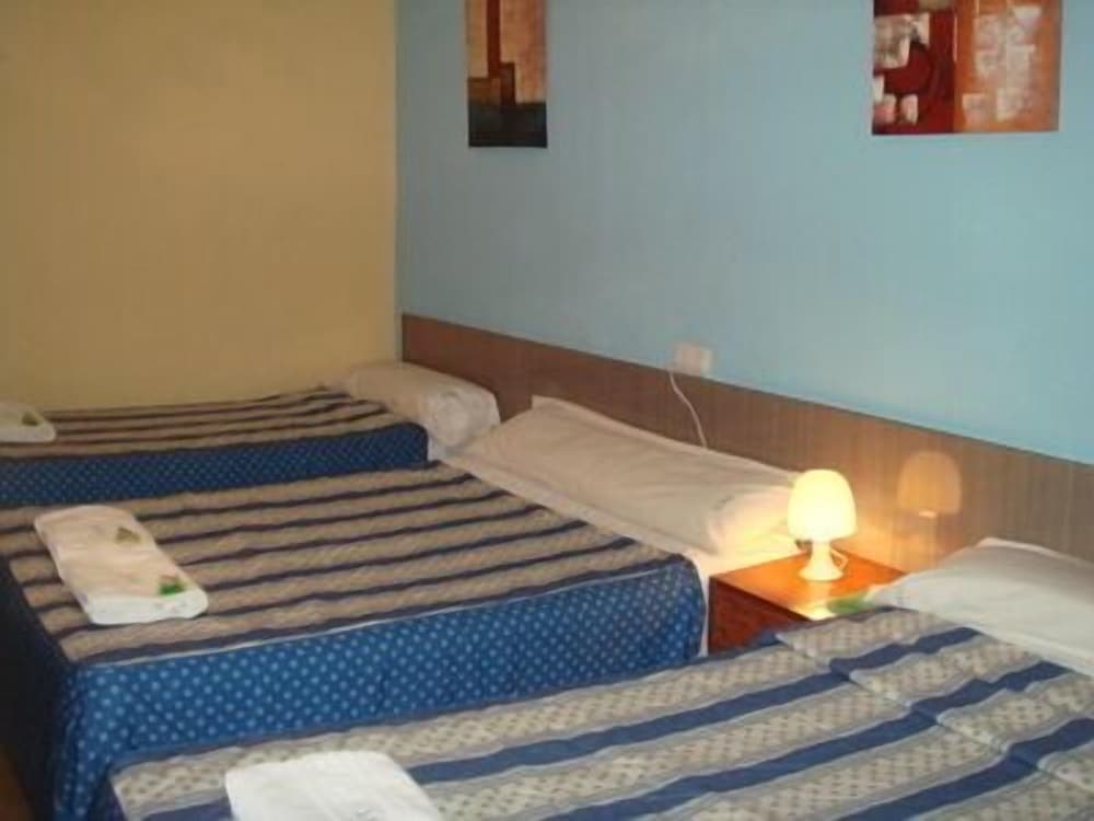 Hostal Escala Luna photo 5