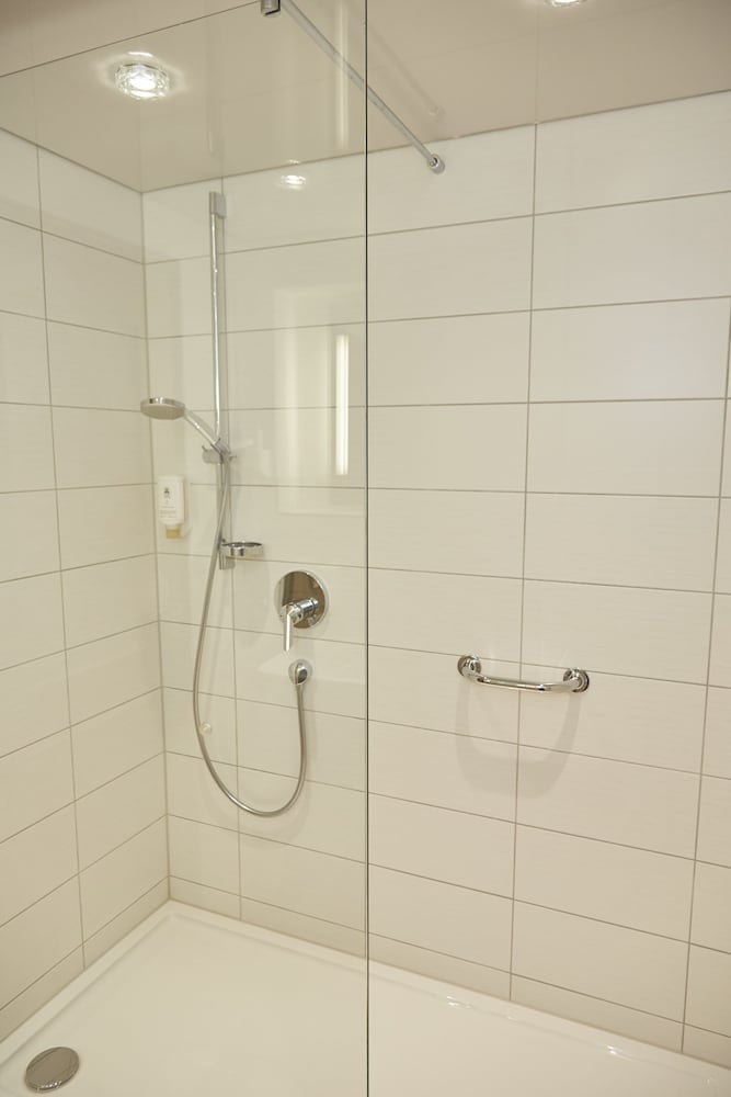 Flair Hotel Weinstube Lochner - Property Image 6