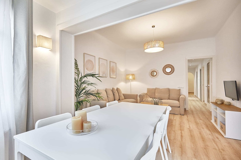 BBarcelona Calabria Flat
