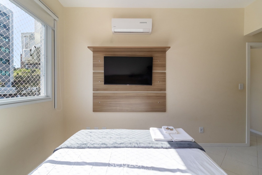 2 Bedroom Apartment With Barbecue Cts0203