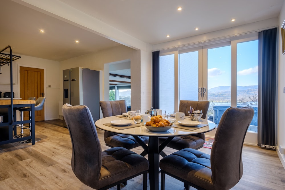Paddock House