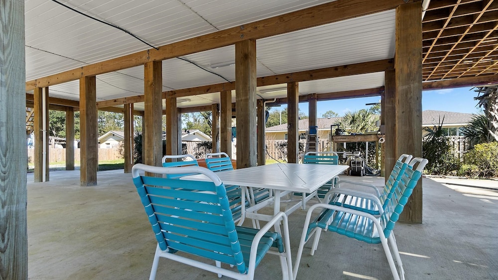 Flip Flop Bay House by Southern Vacation Rentals