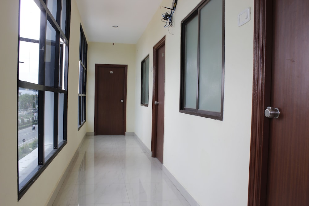 Hotel Neem Tree