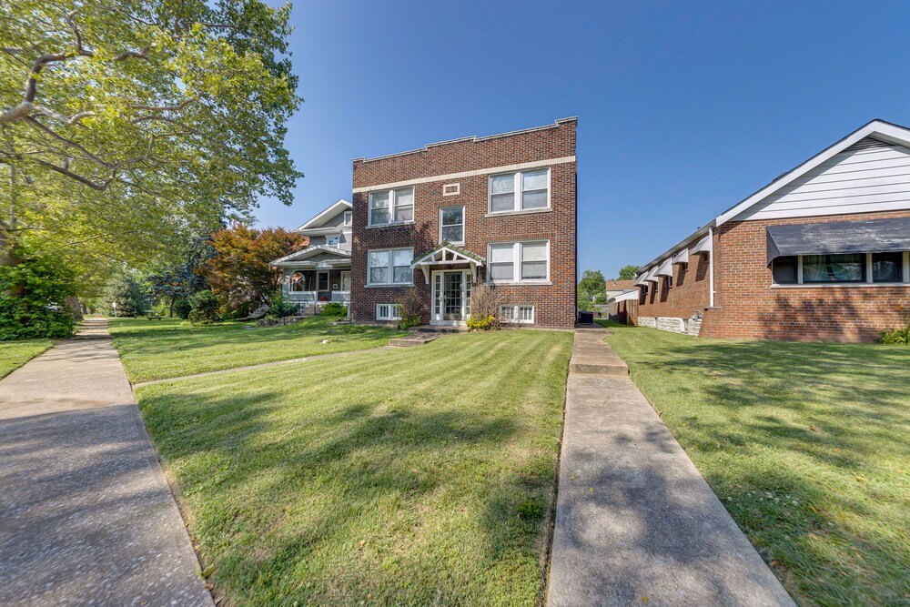 St Louis Vacations - Inviting St Louis Apartment - Great Location! - Property Image 4