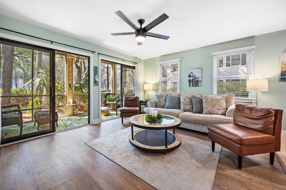 55-2 Low Country Get-a-way 2 Bedroom Condo